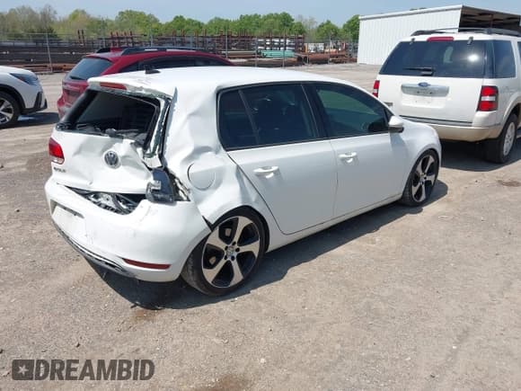 ✅ 2012 Volkswagen Golf TDI • VIN: WVWDM7AJ4CW212097 • Lot: 42029587. Listed on IAAI with 177,783 mi. Free auction sales archive from the USA and detailed vehicle history report at DreamBid. Image 4.