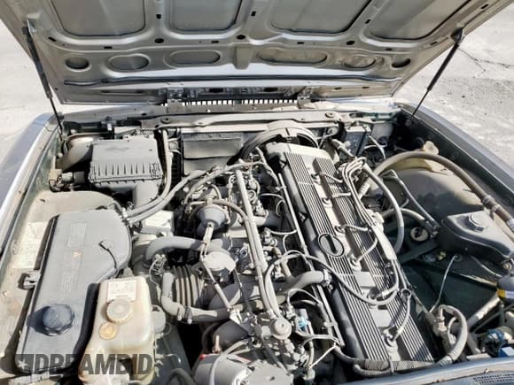 ✅ 1994 Jaguar XJ • VIN: SAJKX174XRC692378 • Lot: 65275795. Listed on Copart with 80,748 mi. Free auction sales archive from the USA and detailed vehicle history report at DreamBid. Image 11.