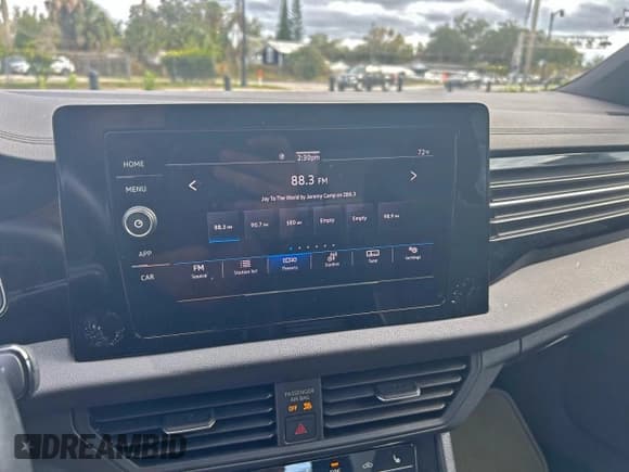 ✅ 2025 Volkswagen Jetta Sport • VIN: 3VWBX7BU1SM006738 • Lot: 96622915. Listed on Copart with 17,326 mi. Free auction sales archive from the USA and detailed vehicle history report at DreamBid. Image 12.