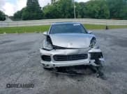 ✅ 2015 Porsche Cayenne Diesel • VIN: WP1AF2A2XFLA43278 • Lot: 59022555. Wystawiony na Copart z przebiegiem 151 469 mil. Bezpłatny archiwum sprzedaży aukcyjnych z USA i szczegółowy raport historii pojazdu na DreamBid. Zdjęcie 14.