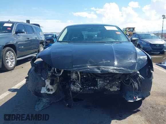 ✅ 2016 Volkswagen Passat S • VIN: 1VWAT7A32GC017918 • Лот: 43095945. Опубликован ранее на IAAI с пробегом 134 884 миль. Бесплатный доступ к архиву аукционных продаж из США и подробный отчёт об истории автомобиля на DreamBid. Изображение 13.