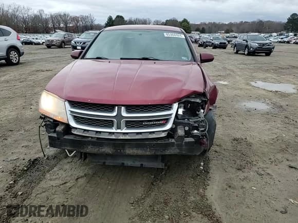 ✅ 2014 Dodge Avenger SXT • VIN: 1C3CDZCB6EN223404 • Лот: 85366924. Опубликован ранее на Copart с пробегом 122 210 миль. Бесплатный доступ к архиву аукционных продаж из США и подробный отчёт об истории автомобиля на DreamBid. Изображение 10.