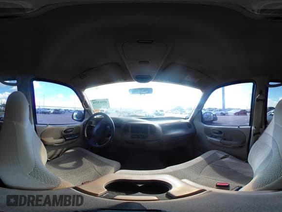 ✅ 2001 Ford F-150 XLT • VIN: 1FTRW07W51KE08645 • Lot: 43513274. Wystawiony na IAAI z przebiegiem Nie podano. Bezpłatny archiwum sprzedaży aukcyjnych z USA i szczegółowy raport historii pojazdu na DreamBid. Zdjęcie 18.