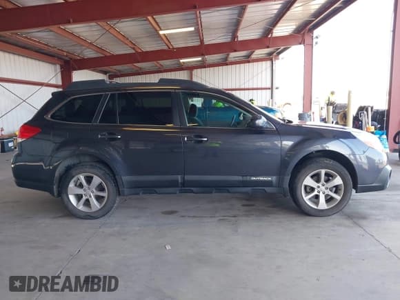 ✅ 2013 Subaru Outback Premium • VIN: 4S4BRBGC8D3219606 • Lot: 42105566. Listed on IAAI with 167,472 mi. Free auction sales archive from the USA and detailed vehicle history report at DreamBid. Image 13.