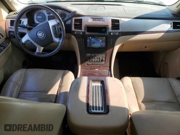 ✅ 2012 Cadillac Escalade ESV Luxury • VIN: 1GYS4HEF7CR294323 • Лот: 57628645. Опубликован ранее на Copart с пробегом 215 109 миль. Бесплатный доступ к архиву аукционных продаж из США и подробный отчёт об истории автомобиля на DreamBid. Изображение 8.