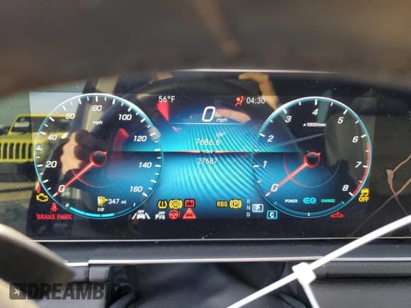 ✅ 2023 Mercedes-Benz GLE 580 • VIN: 4JGFB8GBXPA932409 • Лот: 88007735. Опубликован ранее на Copart с пробегом 27 687 миль. Бесплатный доступ к архиву аукционных продаж из США и подробный отчёт об истории автомобиля на DreamBid. Изображение 9.