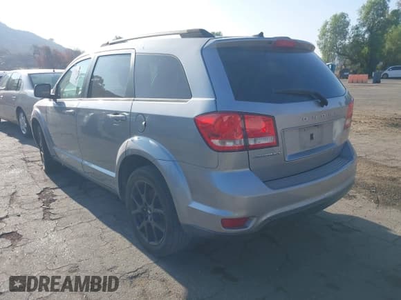 ✅ 2018 Dodge Journey SXT • VIN: 3C4PDCBB7JT414822 • Lot: 43356137. Listed on IAAI with 74,439 mi. Free auction sales archive from the USA and detailed vehicle history report at DreamBid. Image 3.