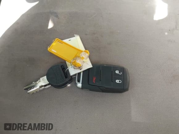 ✅ 2019 Ram 2500 Tradesman • VIN: 3C6UR5HJ7KG565823 • Lot: 43503236. Wystawiony na IAAI z przebiegiem 76 181 mil. Bezpłatny archiwum sprzedaży aukcyjnych z USA i szczegółowy raport historii pojazdu na DreamBid. Zdjęcie 11.