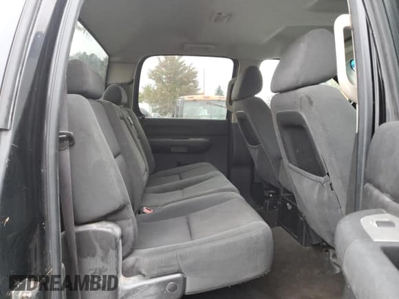 ✅ 2009 Chevrolet Silverado 2500HD LT • VIN: 1GCHK53609F172081 • Lot: 75679774. Wystawiony na Copart z przebiegiem 234 163 mil. Bezpłatny archiwum sprzedaży aukcyjnych z USA i szczegółowy raport historii pojazdu na DreamBid. Zdjęcie 10.