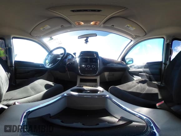 ✅ 2015 Dodge Grand Caravan SXT • VIN: 2C4RDGCG0FR652256 • Lot: 43812116. Listed on IAAI with 81,803 mi. Free auction sales archive from the USA and detailed vehicle history report at DreamBid. Image 18.