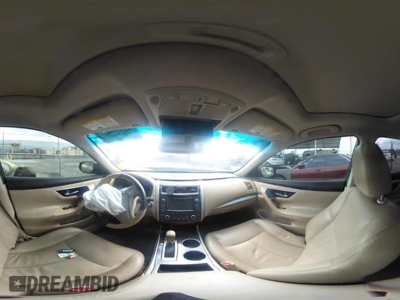 ✅ 2014 Nissan Altima SL • VIN: 1N4AL3APXEC317871 • Lot: 42127847. Listed on IAAI with 171,370 mi. Free auction sales archive from the USA and detailed vehicle history report at DreamBid. Image 18.