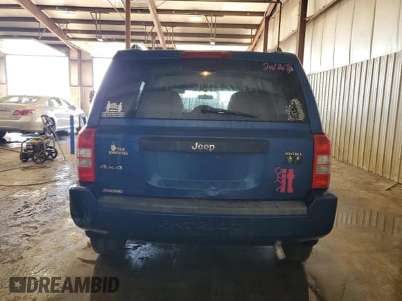✅ 2009 Jeep Patriot Sport • VIN: 1J4FF28B29D164845 • Лот: 89895875. Опубликован ранее на Copart с пробегом 174 373 миль. Бесплатный доступ к архиву аукционных продаж из США и подробный отчёт об истории автомобиля на DreamBid. Изображение 6.