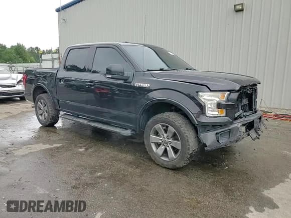 ✅ 2015 Ford F-150 Lariat • VIN: 1FTEW1EF3FFA31966 • Lot: 67223005. Listed on Copart with 209,653 mi. Free auction sales archive from the USA and detailed vehicle history report at DreamBid. Image 14.