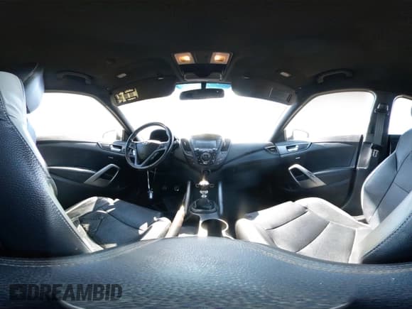 ✅ 2016 Hyundai Veloster Turbo • VIN: KMHTC6AEXGU283913 • Лот: 43471295. Опубликован ранее на IAAI с пробегом 81 296 миль. Бесплатный доступ к архиву аукционных продаж из США и подробный отчёт об истории автомобиля на DreamBid. Изображение 18.