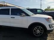 ✅ 2016 Ford Explorer Sport • VIN: 1FM5K8GT7GGD22632 • Lot: 95212775. Wystawiony na Copart z przebiegiem 146 692 mil. Bezpłatny archiwum sprzedaży aukcyjnych z USA i szczegółowy raport historii pojazdu na DreamBid. Zdjęcie 15.