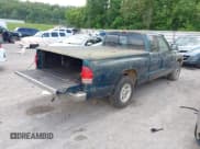 ✅ 1998 Dodge Dakota SLT • VIN: 1B7GL22X4WS554408 • Lot: 42202021. Wystawiony na IAAI z przebiegiem 147 765 mil. Bezpłatny archiwum sprzedaży aukcyjnych z USA i szczegółowy raport historii pojazdu na DreamBid. Zdjęcie 4.