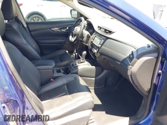 ✅ 2017 Nissan Rogue SV • VIN: JN8AT2MT9HW146020 • Lot: 42396120. Listed on IAAI with 73,436 mi. Free auction sales archive from the USA and detailed vehicle history report at DreamBid. Image 5.