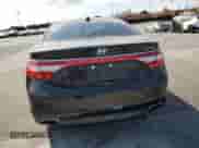 2015 Hyundai Azera Limited z VIN KMHFH4JG1FA453211, wystawiony jako Copart lot #51019915 z przebiegiem 122 712 mil mil oraz Szkoda całkowita • Salvage title. Historia ofert i sprzedaży dostępna na DreamBid. Obrazek 6.