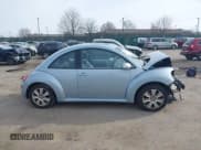 ✅ 2010 Volkswagen Beetle • VIN: 3VWRW3AG1AM030235 • Lot: 41513192. Wystawiony na IAAI z przebiegiem 87 588 mil. Bezpłatny archiwum sprzedaży aukcyjnych z USA i szczegółowy raport historii pojazdu na DreamBid. Zdjęcie 13.