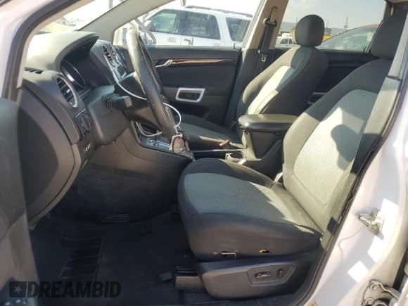 ✅ 2014 Chevrolet Captiva Sport LS • VIN: 3GNAL2EK0ES548430 • Lot: 43005295. Wystawiony na Copart z przebiegiem 216 082 mil. Bezpłatny archiwum sprzedaży aukcyjnych z USA i szczegółowy raport historii pojazdu na DreamBid. Zdjęcie 7.