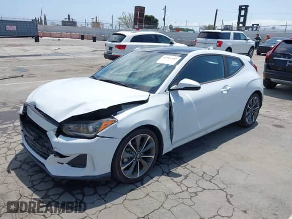 2019 Hyundai Veloster Premium z VIN KMHTG6AF9KU009835, wystawiony jako IAAI lot #42561187 z przebiegiem 42 763 mil mil oraz . Historia ofert i sprzedaży dostępna na DreamBid. Obrazek 18.