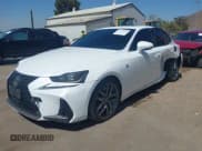 ✅ 2017 Lexus IS 200t • VIN: JTHBA1D21H5040446 • Lot: 42715147. Wystawiony na IAAI z przebiegiem 161 085 mil. Bezpłatny archiwum sprzedaży aukcyjnych z USA i szczegółowy raport historii pojazdu na DreamBid. Zdjęcie 17.