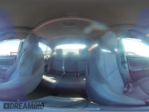 ✅ 2017 Subaru WRX Premium • VIN: JF1VA1F69H9817727 • Lot: 84240145. Wystawiony na Copart z przebiegiem 86 938 mil. Bezpłatny archiwum sprzedaży aukcyjnych z USA i szczegółowy raport historii pojazdu na DreamBid. Zdjęcie 14.