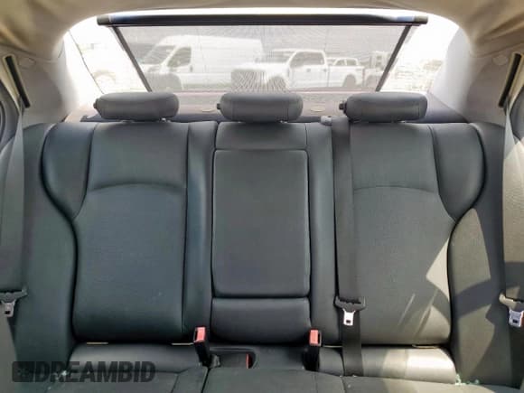 ✅ 2003 Mercedes-Benz C 320 • VIN: WDBRF84J33F381267 • Lot: 70131255. Wystawiony na Copart z przebiegiem Nie podano. Bezpłatny archiwum sprzedaży aukcyjnych z USA i szczegółowy raport historii pojazdu na DreamBid. Zdjęcie 10.