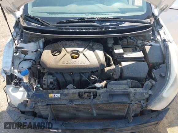 ✅ 2016 Hyundai Elantra SE • VIN: 5NPDH4AE2GH721252 • Lot: 42959277. Listed on IAAI with 177,936 mi. Free auction sales archive from the USA and detailed vehicle history report at DreamBid. Image 18.