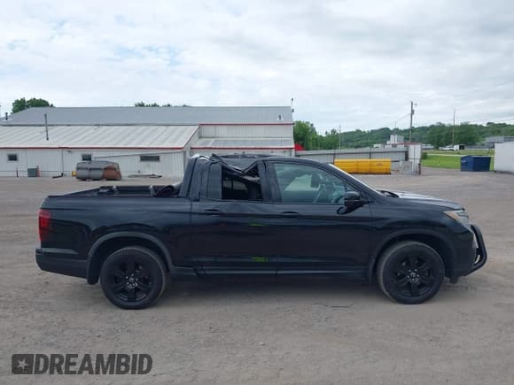 ✅ 2017 Honda Ridgeline Black Edition • VIN: 5FPYK3F83HB008075 • Lot: 42584888. Listed on IAAI with 80,799 mi. Free auction sales archive from the USA and detailed vehicle history report at DreamBid. Image 13.