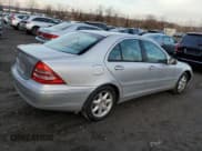 ✅ 2003 Mercedes-Benz C 240 • VIN: WDBRF81J63F401323 • Lot: 82829204. Wystawiony na Copart z przebiegiem 69 979 mil. Bezpłatny archiwum sprzedaży aukcyjnych z USA i szczegółowy raport historii pojazdu na DreamBid. Zdjęcie 3.