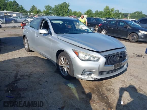 ✅ 2014 Infiniti Q50 Sport • VIN: JN1BV7AR1EM688352 • Лот: 42818522. Опубликован ранее на IAAI с пробегом 186 149 миль. Бесплатный доступ к архиву аукционных продаж из США и подробный отчёт об истории автомобиля на DreamBid. Изображение 1.