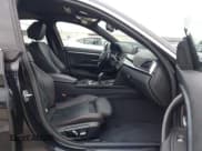 ✅ 2019 BMW 4 Series 430i xDrive • VIN: WBA4J3C50KBL09320 • Lot: 41677736. Listed on IAAI with 73,277 mi. Free auction sales archive from the USA and detailed vehicle history report at DreamBid. Image 5.