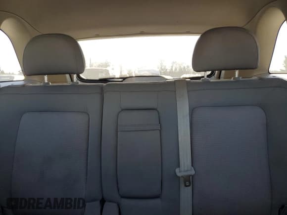 ✅ 2008 Saturn VUE XE • VIN: 3GSCL33P98S686689 • Lot: 89211505. Wystawiony na Copart z przebiegiem 267 953 mil. Bezpłatny archiwum sprzedaży aukcyjnych z USA i szczegółowy raport historii pojazdu na DreamBid. Zdjęcie 10.