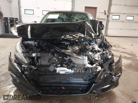 ✅ 2019 Nissan Altima SL • VIN: 1N4BL4EW8KC134590 • Лот: 42244529. Опубликован ранее на IAAI с пробегом 73 155 миль. Бесплатный доступ к архиву аукционных продаж из США и подробный отчёт об истории автомобиля на DreamBid. Изображение 6.
