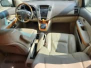 ✅ 2006 Lexus RX 330 • VIN: 2T2GA31U86C052789 • Лот: 70780985. Опубликован ранее на Copart с пробегом 190 938 миль. Бесплатный доступ к архиву аукционных продаж из США и подробный отчёт об истории автомобиля на DreamBid. Изображение 8.