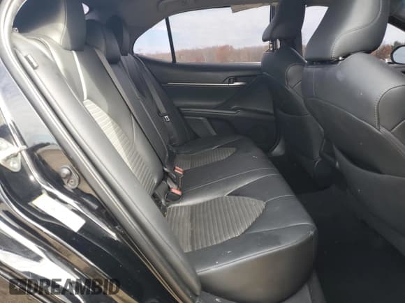 ✅ 2018 Toyota Camry SE • VIN: 4T1B11HK6JU545269 • Lot: 91433865. Listed on Copart with 116,032 mi. Free auction sales archive from the USA and detailed vehicle history report at DreamBid. Image 10.