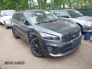 ✅ 2019 Kia Sorento LX • VIN: 5XYPGDA56KG603088 • Lot: 42429640. Listed on IAAI with 21,770 mi. Free auction sales archive from the USA and detailed vehicle history report at DreamBid. Image 1.