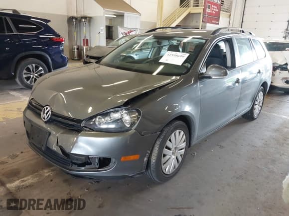 ✅ 2013 Volkswagen Jetta SE • VIN: 3VWPP7AJ7DM626963 • Lot: 42595699. Wystawiony na IAAI z przebiegiem 109 939 mil. Bezpłatny archiwum sprzedaży aukcyjnych z USA i szczegółowy raport historii pojazdu na DreamBid. Zdjęcie 17.