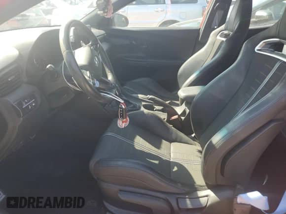 2021 Hyundai Veloster z VIN KMHT36AH6MU010702, wystawiony jako Copart lot #63672044 z przebiegiem 42 384 mil mil oraz Szkoda całkowita • Salvage title. Historia ofert i sprzedaży dostępna na DreamBid. Obrazek 7.