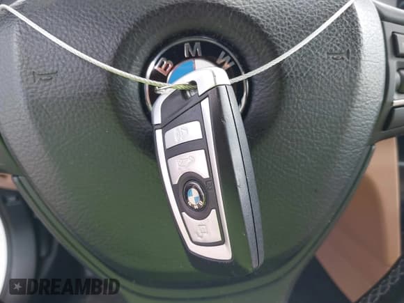 ✅ 2012 BMW 7 Series 740Li • VIN: WBAKB4C58CC576307 • Lot: 43181631. Listed on IAAI with 198,413 mi. Free auction sales archive from the USA and detailed vehicle history report at DreamBid. Image 11.