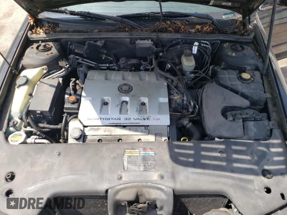 ✅ 2001 Cadillac Seville Touring STS • VIN: 1G6KY54961U257426 • Лот: 45269275. Опубликован ранее на Copart с пробегом 177 990 миль. Бесплатный доступ к архиву аукционных продаж из США и подробный отчёт об истории автомобиля на DreamBid. Изображение 13.