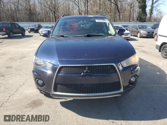 ✅ 2010 Mitsubishi Outlander SE • VIN: JA4AS3AW0AZ009937 • Lot: 46319935. Listed on Copart with 148,128 mi. Free auction sales archive from the USA and detailed vehicle history report at DreamBid. Image 5.
