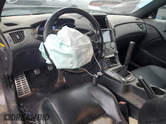 ✅ 2013 Hyundai Genesis Coupe Track • VIN: KMHHU6KJ6DU100386 • Лот: 80402595. Опубликован ранее на Copart с пробегом 116 352 миль. Бесплатный доступ к архиву аукционных продаж из США и подробный отчёт об истории автомобиля на DreamBid. Изображение 8.