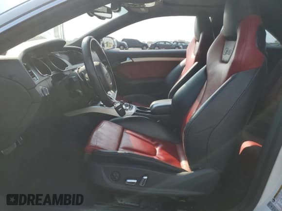 ✅ 2015 Audi S5 Premium Plus • VIN: WAUCGAFR2FA026328 • Lot: 80545005. Listed on Copart with 88,594 mi. Free auction sales archive from the USA and detailed vehicle history report at DreamBid. Image 7.