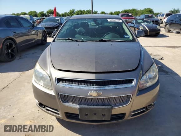 ✅ 2011 Chevrolet Malibu LTZ • VIN: 1G1ZE5E12BF388493 • Lot: 57883164. Wystawiony na Copart z przebiegiem 186 570 mil. Bezpłatny archiwum sprzedaży aukcyjnych z USA i szczegółowy raport historii pojazdu na DreamBid. Zdjęcie 5.