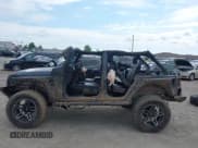 ✅ 2008 Jeep Wrangler Unlimited Sahara • VIN: 1J8GA59148L516756 • Lot: 43039933. Wystawiony na IAAI z przebiegiem 181 558 mil. Bezpłatny archiwum sprzedaży aukcyjnych z USA i szczegółowy raport historii pojazdu na DreamBid. Zdjęcie 15.