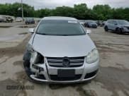 ✅ 2010 Volkswagen Jetta SE • VIN: 3VWRZ7AJ4AM070321 • Lot: 61336945. Wystawiony na Copart z przebiegiem 156 696 mil. Bezpłatny archiwum sprzedaży aukcyjnych z USA i szczegółowy raport historii pojazdu na DreamBid. Zdjęcie 13.