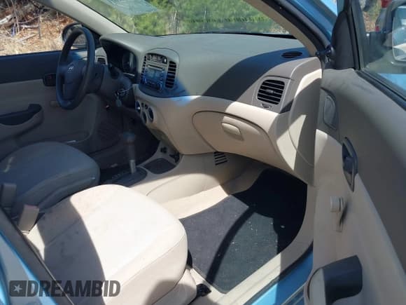 ✅ 2007 Hyundai Accent GLS • VIN: KMHCN46C57U159120 • Лот: 42021811. Опубликован ранее на IAAI с пробегом 114 564 миль. Бесплатный доступ к архиву аукционных продаж из США и подробный отчёт об истории автомобиля на DreamBid. Изображение 5.