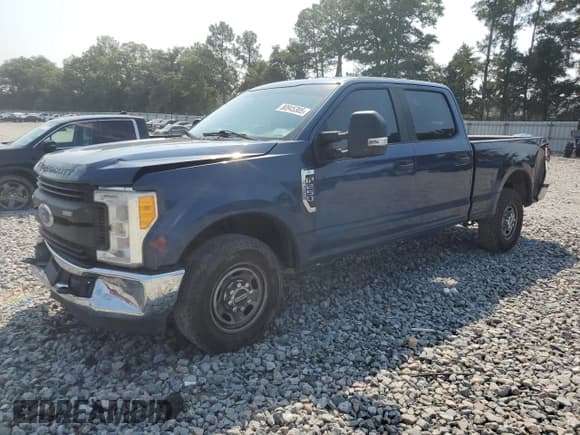 ✅ 2017 Ford F-250 XL • VIN: 1FT7W2A66HEC80419 • Lot: 80945385. Listed on Copart with 132,098 mi. Free auction sales archive from the USA and detailed vehicle history report at DreamBid. Image 1.